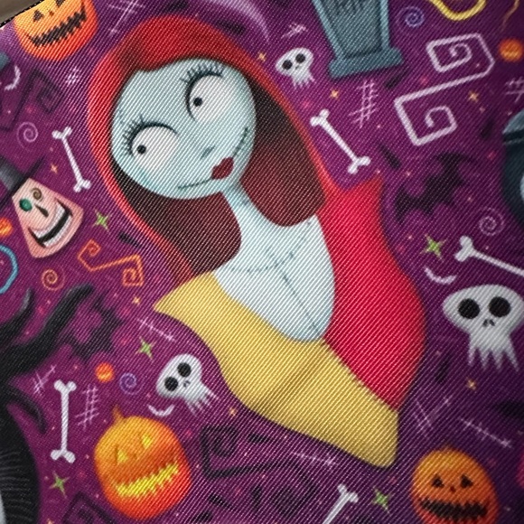 Nightmare Before Christmas Jack and Sally Cosmetic Bag - Picture 5 of 5